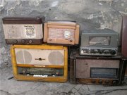 покупаем старую советскую радиотехнику , приемники,  патефоны 
